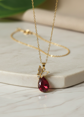 Drop Pearl Necklace